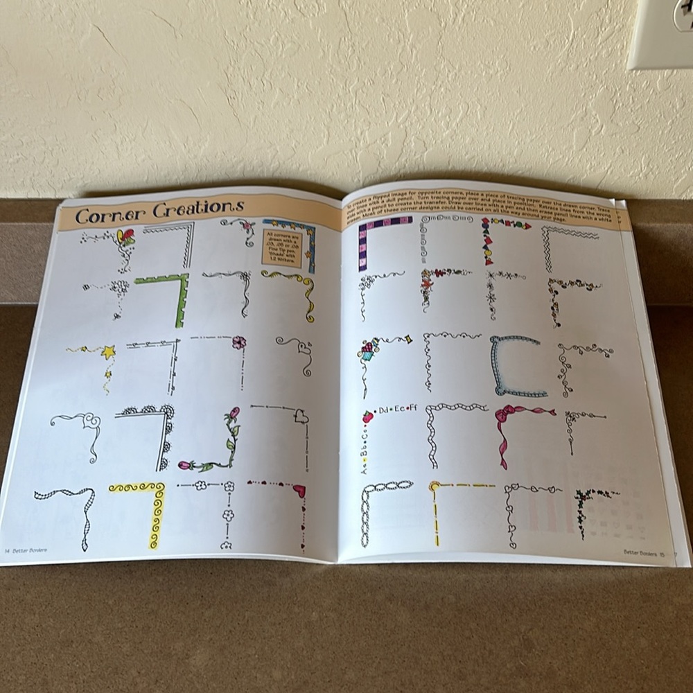 8 Scrapbooking & Creative Lettering Books - Picture 10 of 10